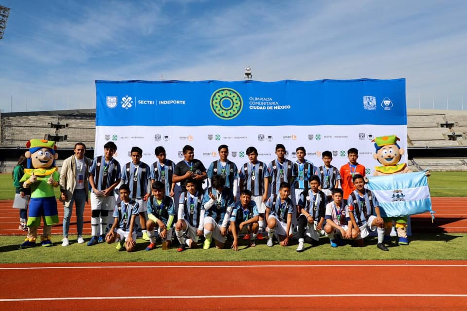 becas para deportistas de alto rendimiento en equipo CDMX