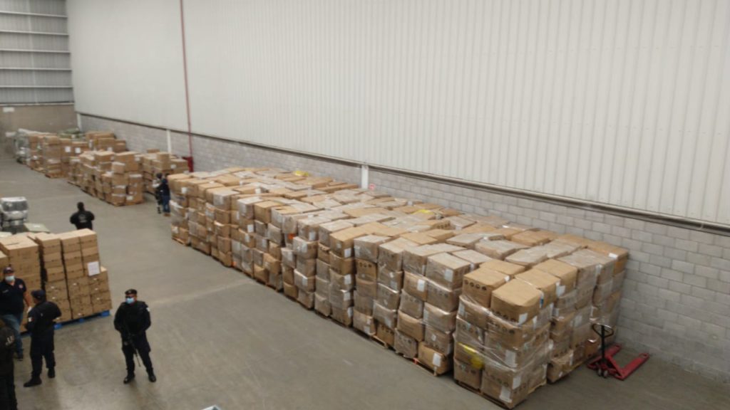 Fueron recuperadas 638 cajas robadas con 957 mil cubrebocas