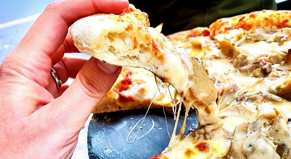 top-pizzas-muchos-queso-cdmx-alphi-pizzeria