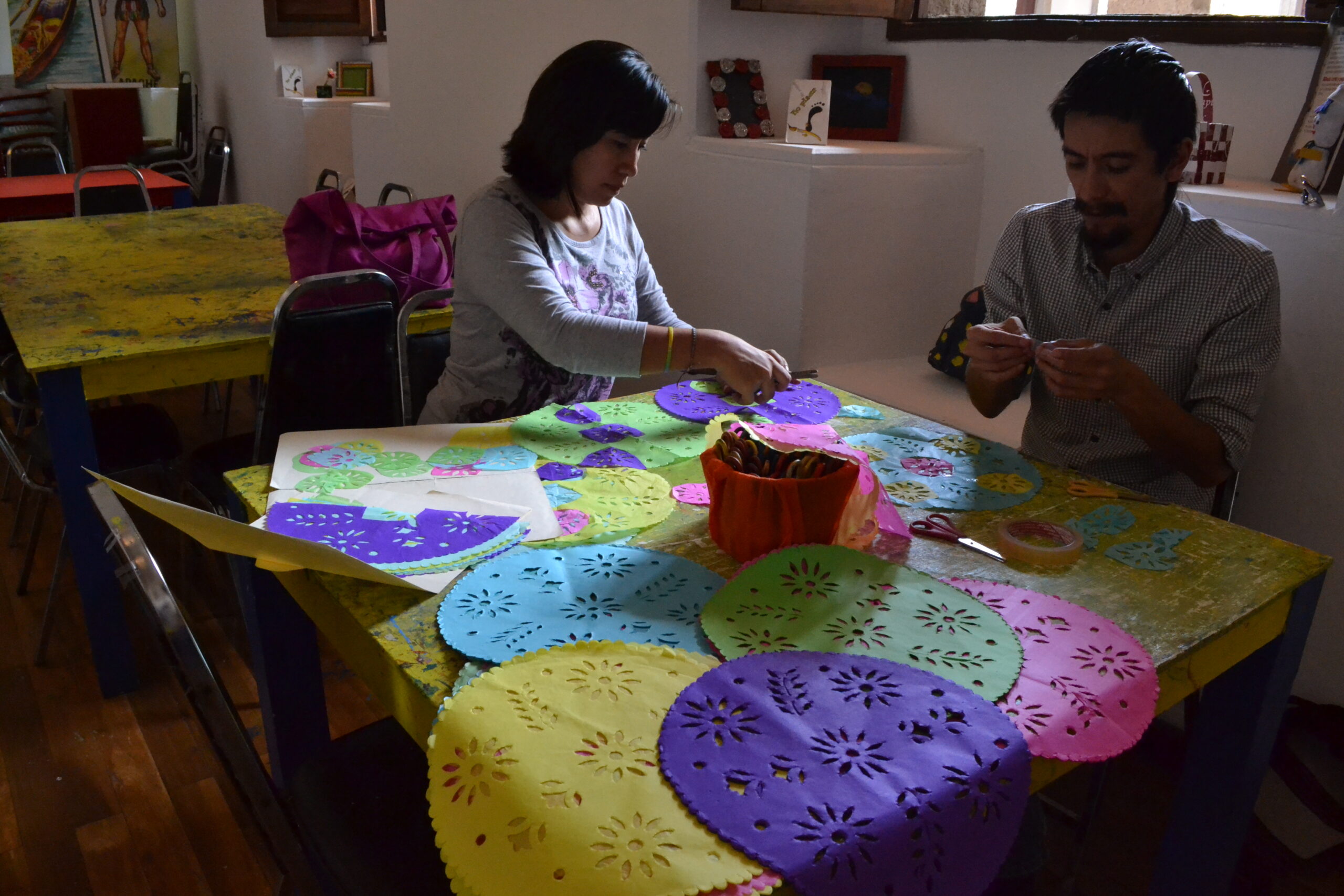 Algunos de los artesanos de Edomex han heredado el oficio de sus padres y generaciones anteriores | Foto: Gobierno de Jalisco 