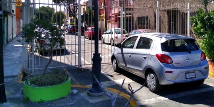 cerrar-la-calle-en-México-2023