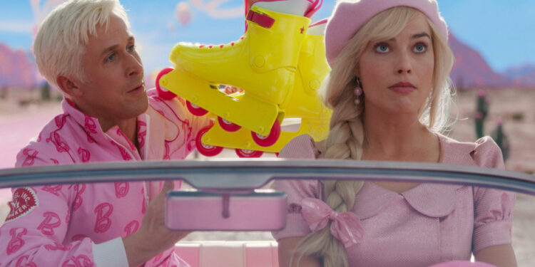 Margot Robbie y Ryan Gosling, protagonistas de la película de Barbie. | Foto: ALAMY